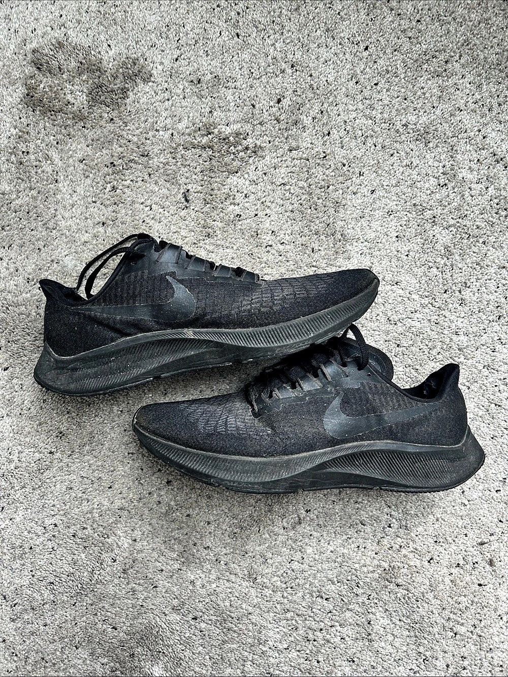 Nike shoes men’s size 10.5